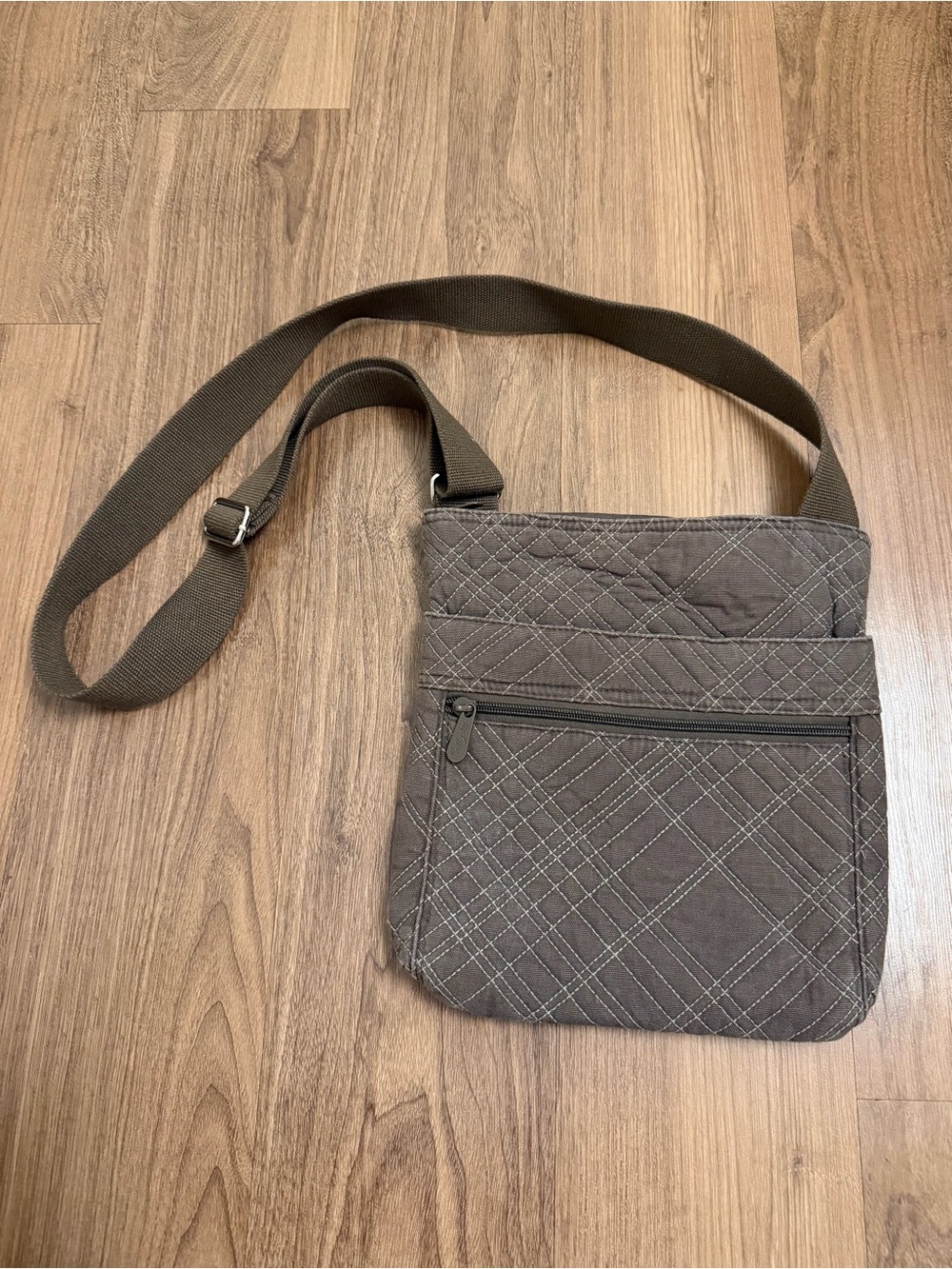 Brown and White Quilted Crossbody Shoulder Bag Thirty One - Picture 2 of 7